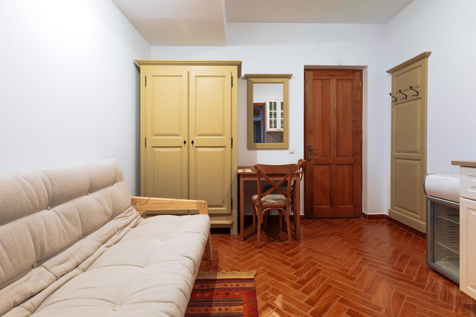 Zumzet Bed & Breakfast เชลิมบาร์ ภายนอก รูปภาพ