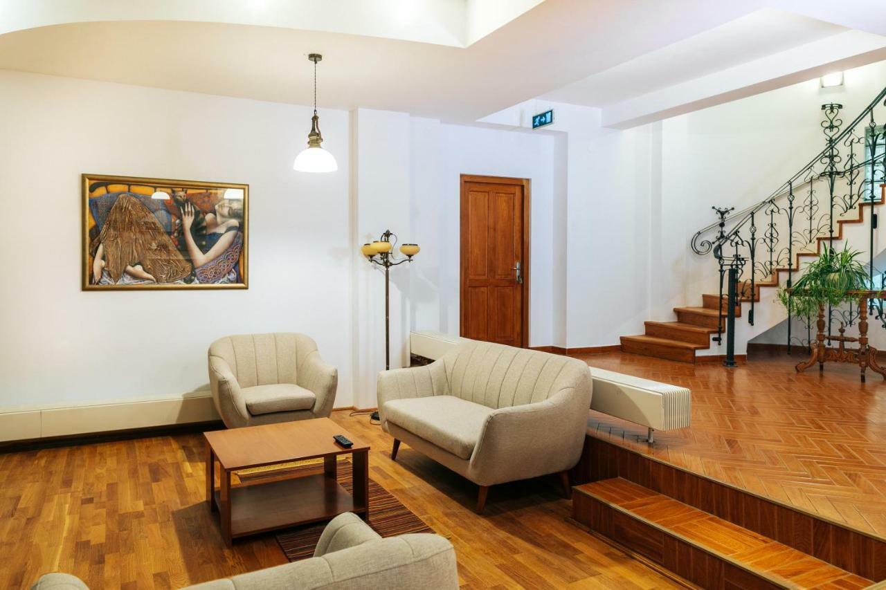 Zumzet Bed & Breakfast เชลิมบาร์ ภายนอก รูปภาพ