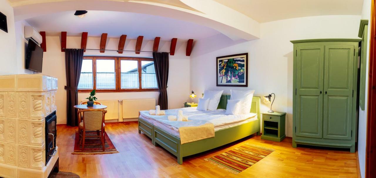 Zumzet Bed & Breakfast เชลิมบาร์ ภายนอก รูปภาพ